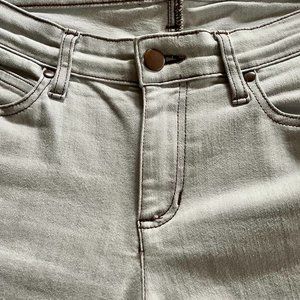 Eileen Fisher Organic Cotton Skinny Grey Jeans SIze 8